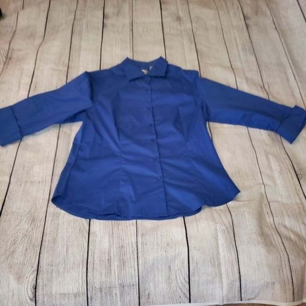Edwards Blue Collared Button Down - Picture 4 of 8